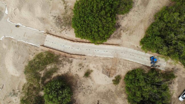 Piebraucamais ceļš pie jūras Ainažos